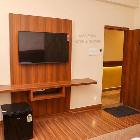 Maalyasa Hotel And Suites Hyderabad Eksteriør bilde