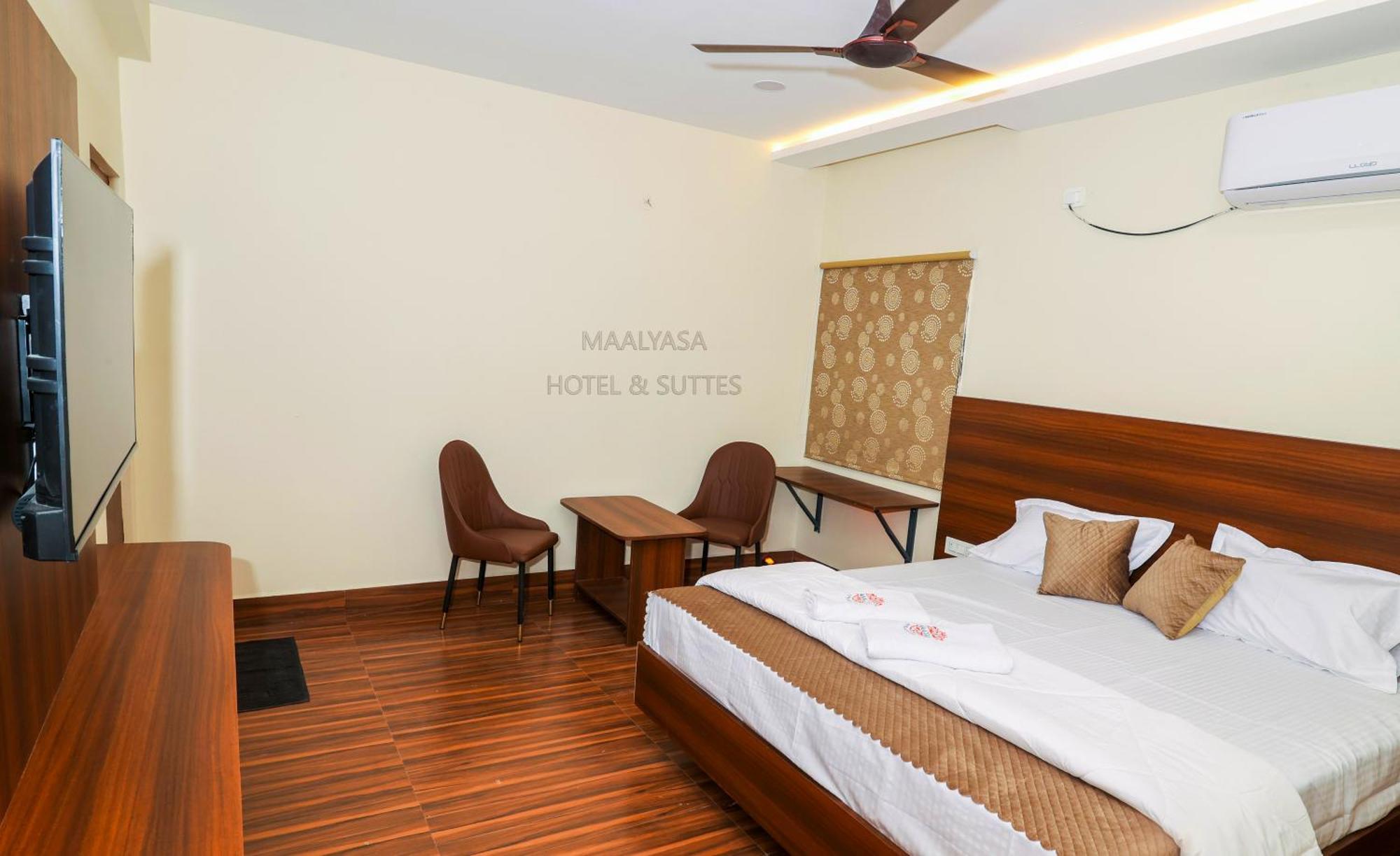 Maalyasa Hotel And Suites Hyderabad Eksteriør bilde